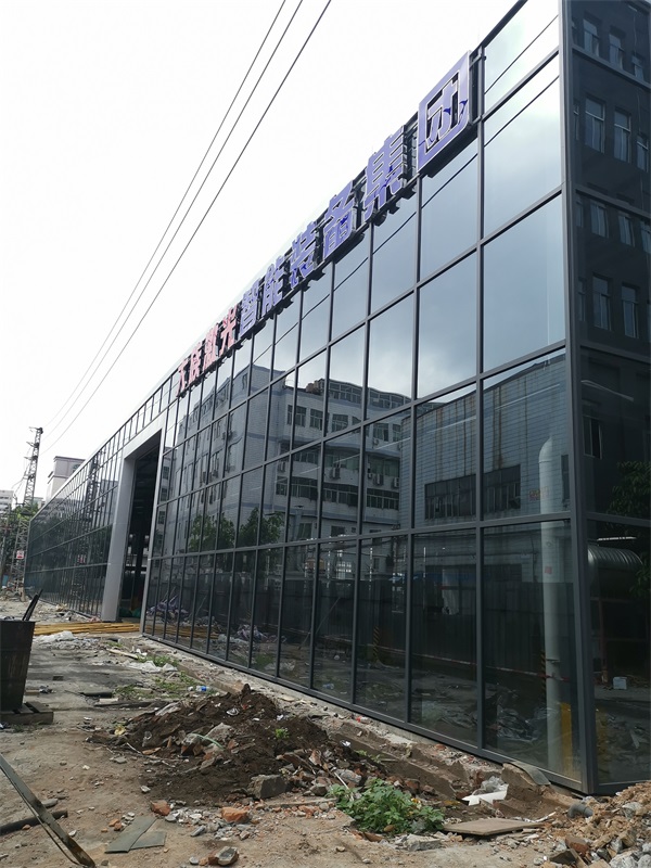 玻璃幕墻公司排名，幫您尋找知名工程公司！