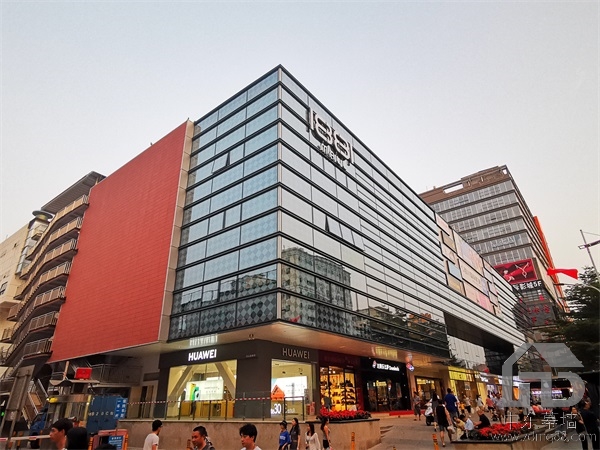 深圳玻璃幕墻包工包料多少錢一個平方 深圳玻璃幕墻包工包料多少錢一個平方