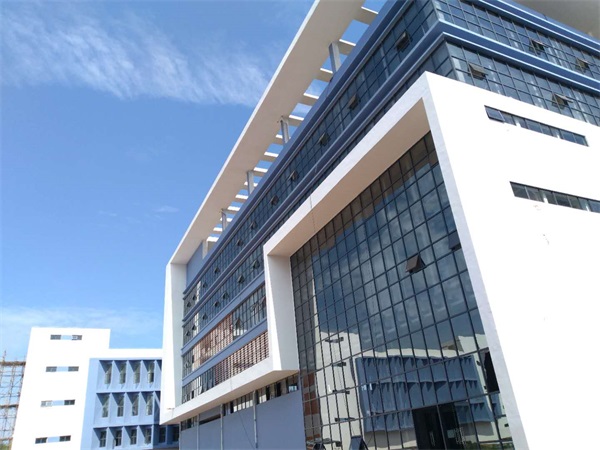 深圳玻璃幕墻施工價(jià)格 深圳玻璃幕墻施工價(jià)格